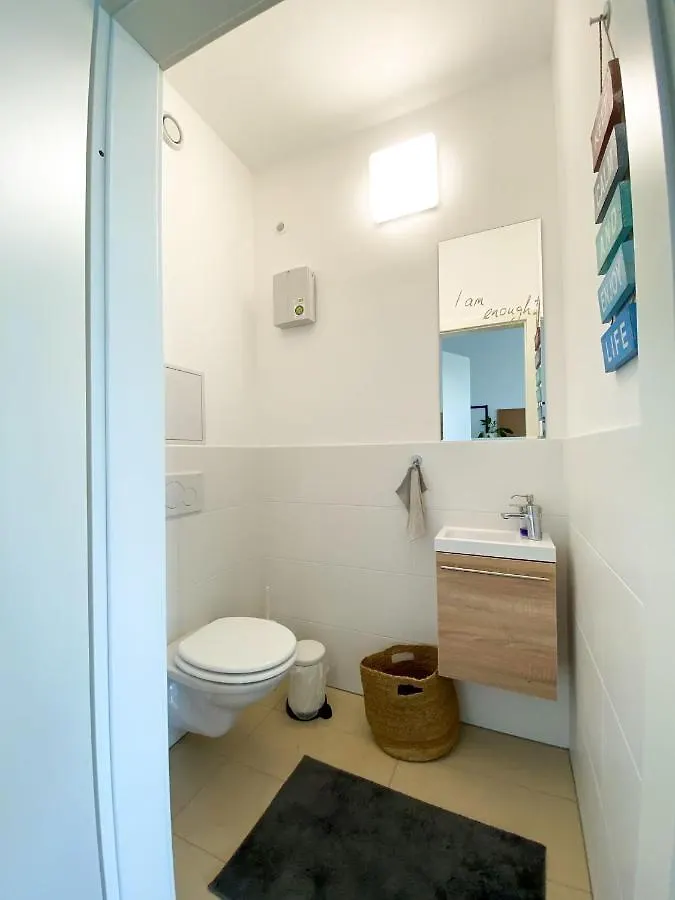 Danuberoom Vienna Apartment
