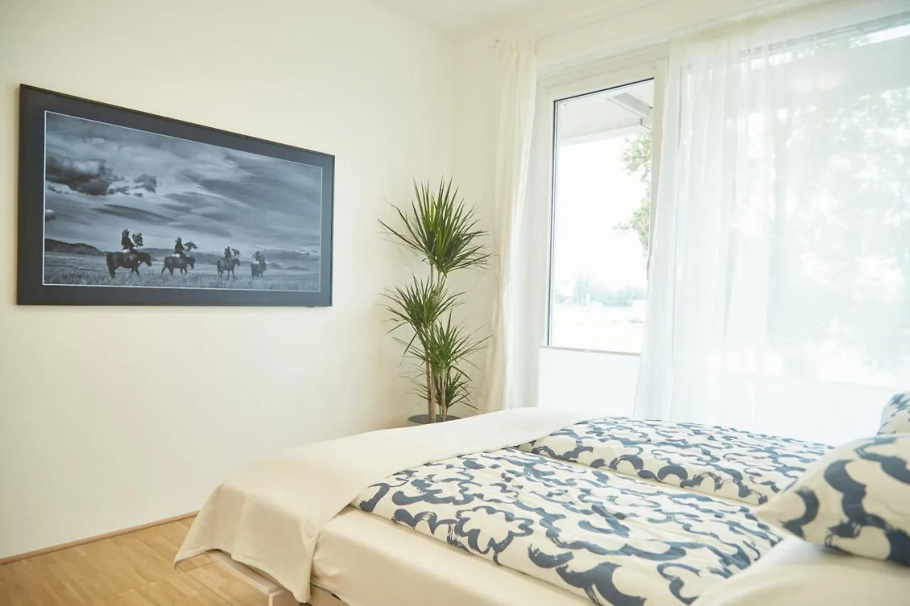 Apartment Danuberoom Vienna Austria